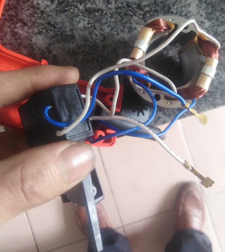 手电钻内部构造,手电钻的各组成部分图片