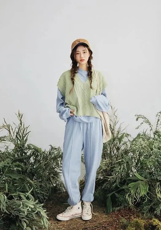求jennie同款衣服,jennie无帽卫衣
