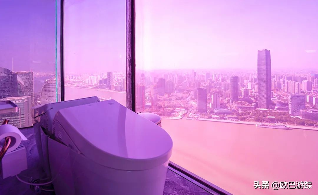 上海东方明珠塔里藏了一个酒店,你知道东方明珠有个酒店吗