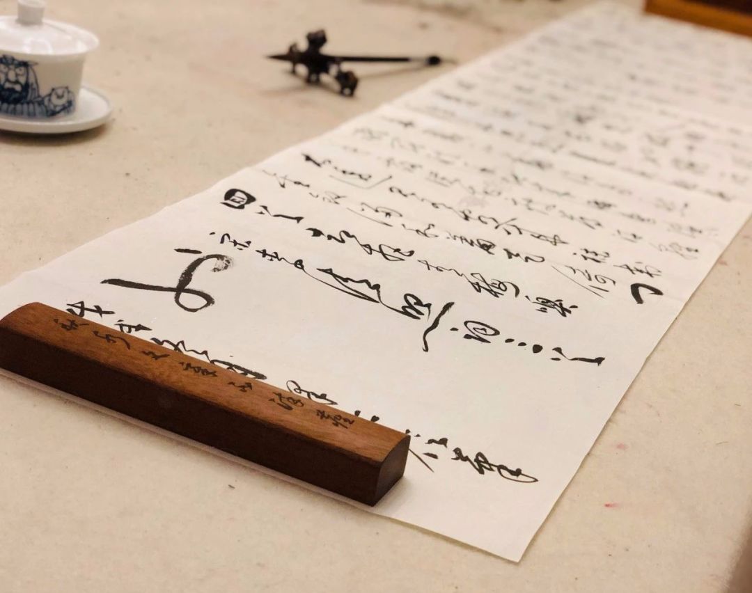 学书法的六个条件是什么,学毛笔书法的十大好处