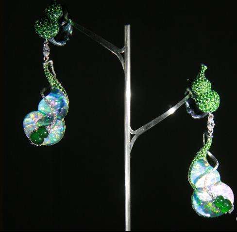 绿色翡翠蝉,帝王绿翡翠蝉