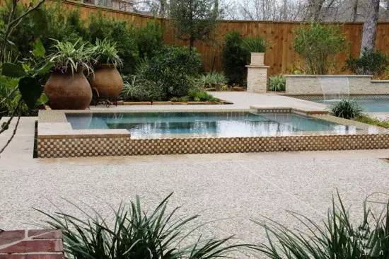 新中式庭院用什么石材铺地,庭院铺地红砂岩石材定制加工