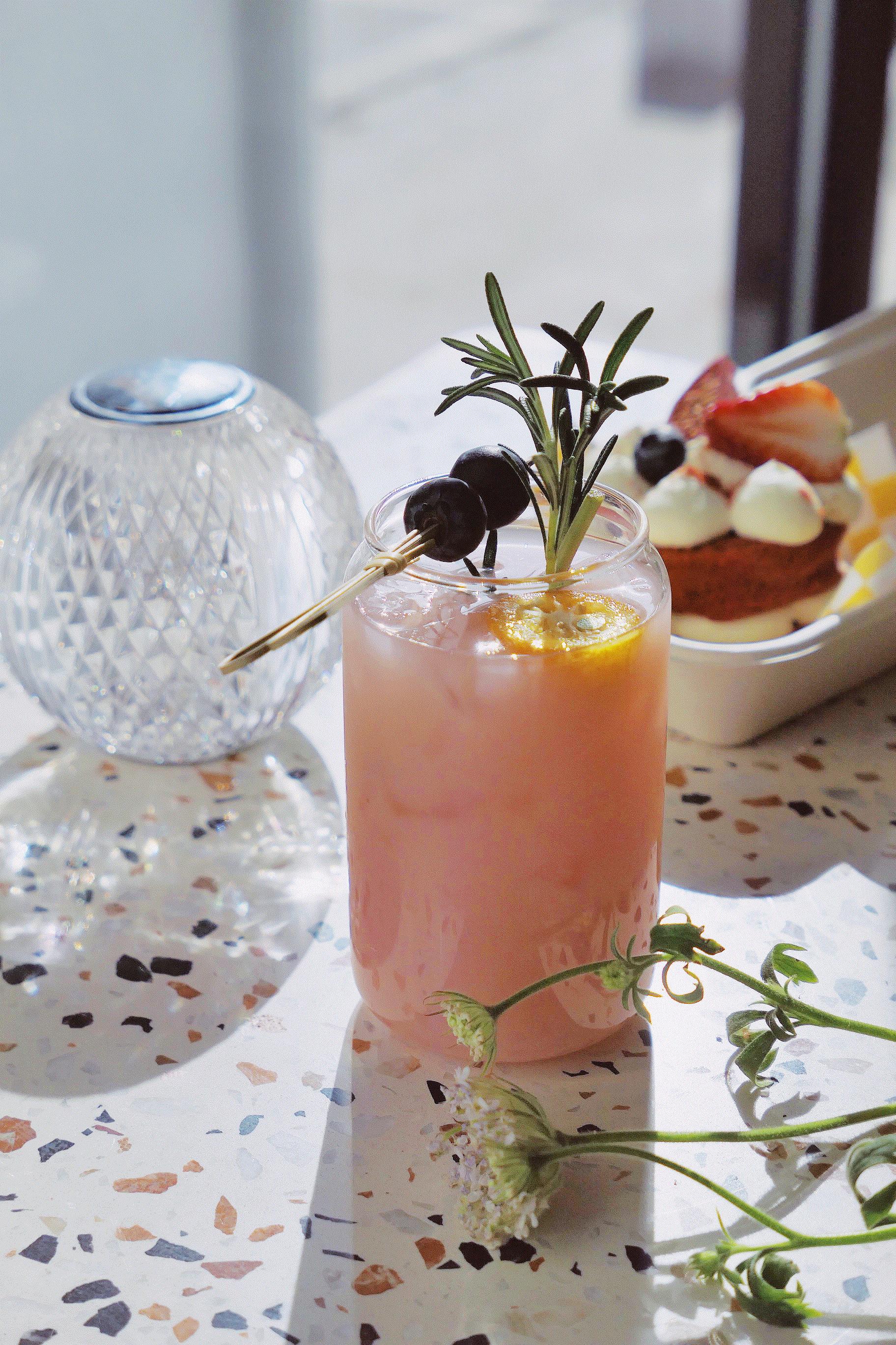 这两家童话般的“魔法蛋糕店”，也太香了吧