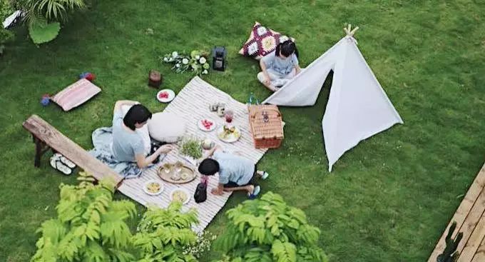 七个闺蜜造房养老,7个闺蜜一起改造农村小院