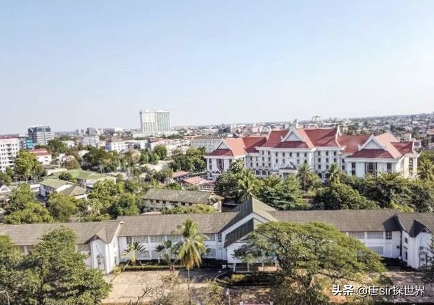 老挝首都万象发展情况,老挝首都万象为什么那么靠近边境