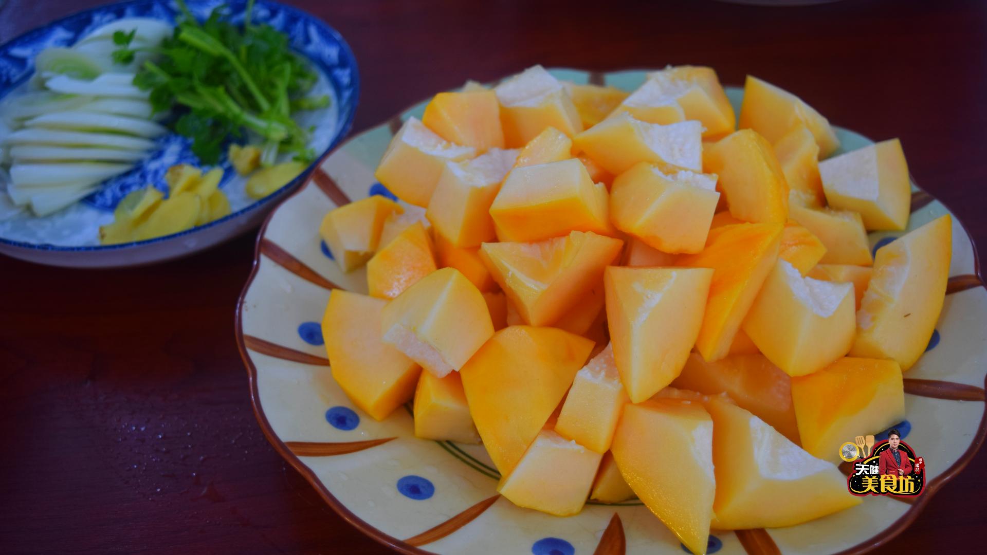 鲫鱼木瓜汤做法教程,鲫鱼木瓜汤的做法大全视频