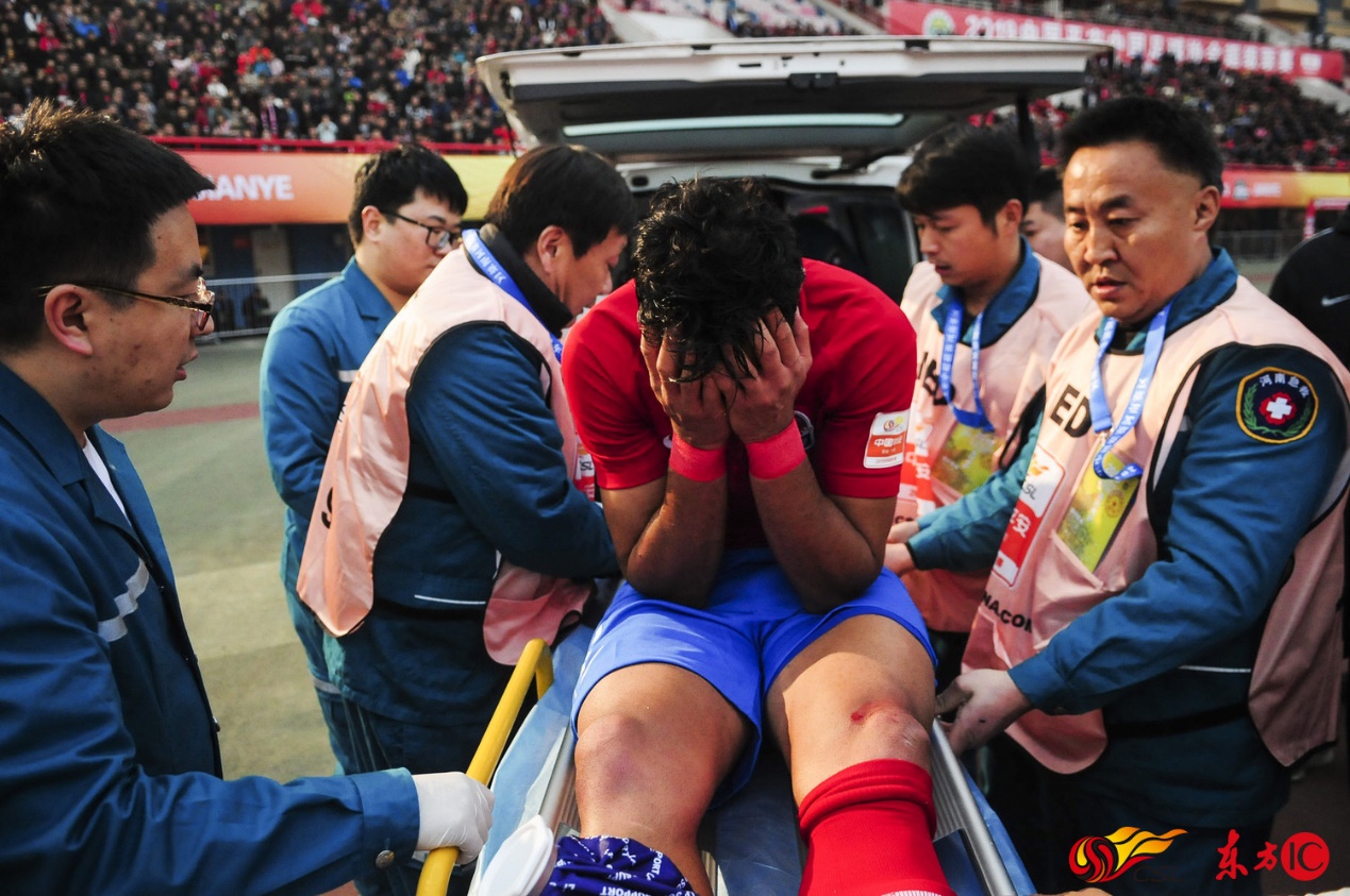 伤情证明上多处骨折,小腿胫骨开放性骨折伤情