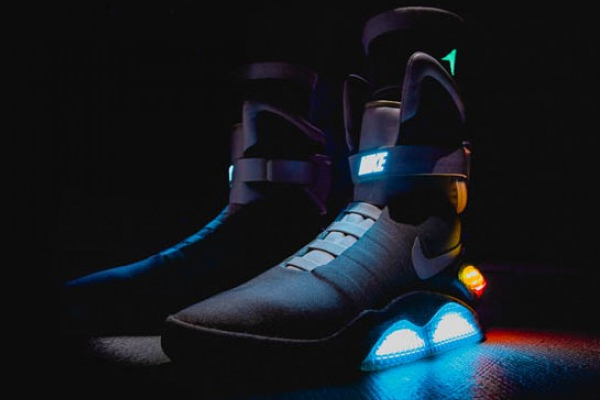 马斯克穿什么运动鞋,马斯克上脚球鞋