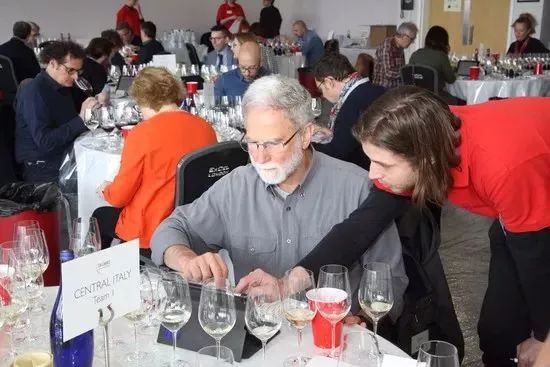 中国干白葡萄酒哪个牌子好,中国干白的代表品牌