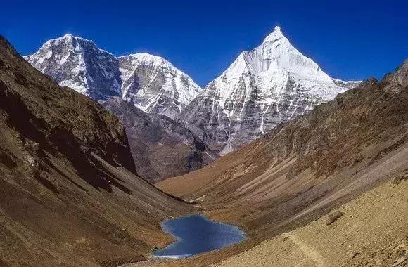 玩腻了EBC，不如试试这条“全球最难走的步道”