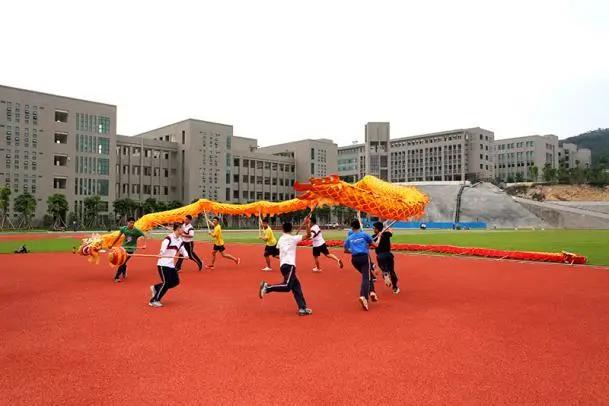 珠海新高一住宿需要备什么,珠海各高中住宿一览表