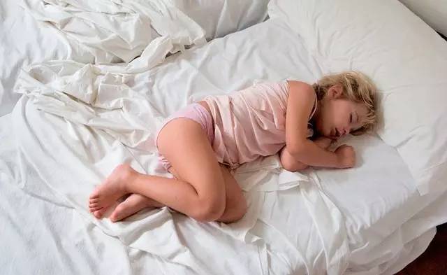 卡路福床垫是十大品牌床垫吗,卡路福床垫和斯可馨床垫哪个好