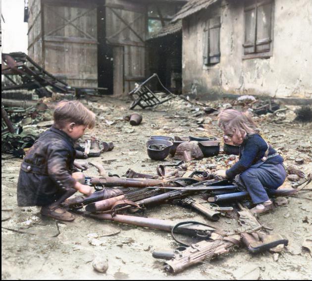 恶魔毁灭前的丑陋挣扎——二战末期纳粹德国的末日枪械大盘点