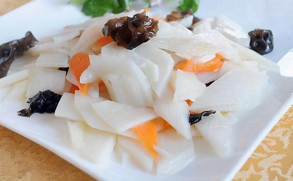 炒山药是用铁棍山药还是普通山药,竹笋炒山药山药和竹笋要不要焯水