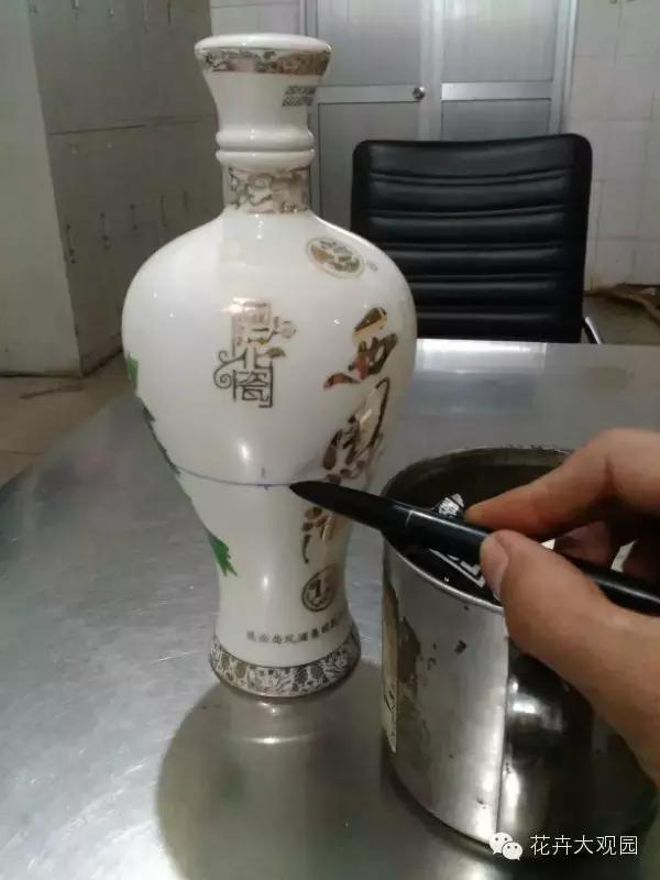 酒瓶变花盆底最简单的方法,酒瓶变花盆最简单的方法