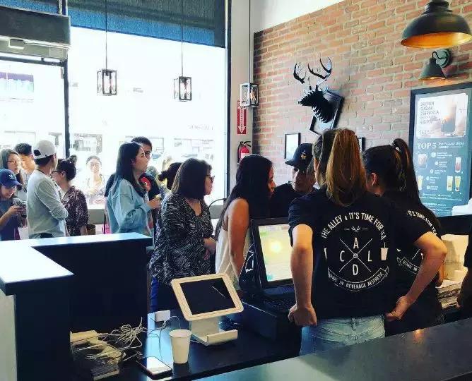 这家饮品5年开200家直营店，被叫做东方“星巴克”