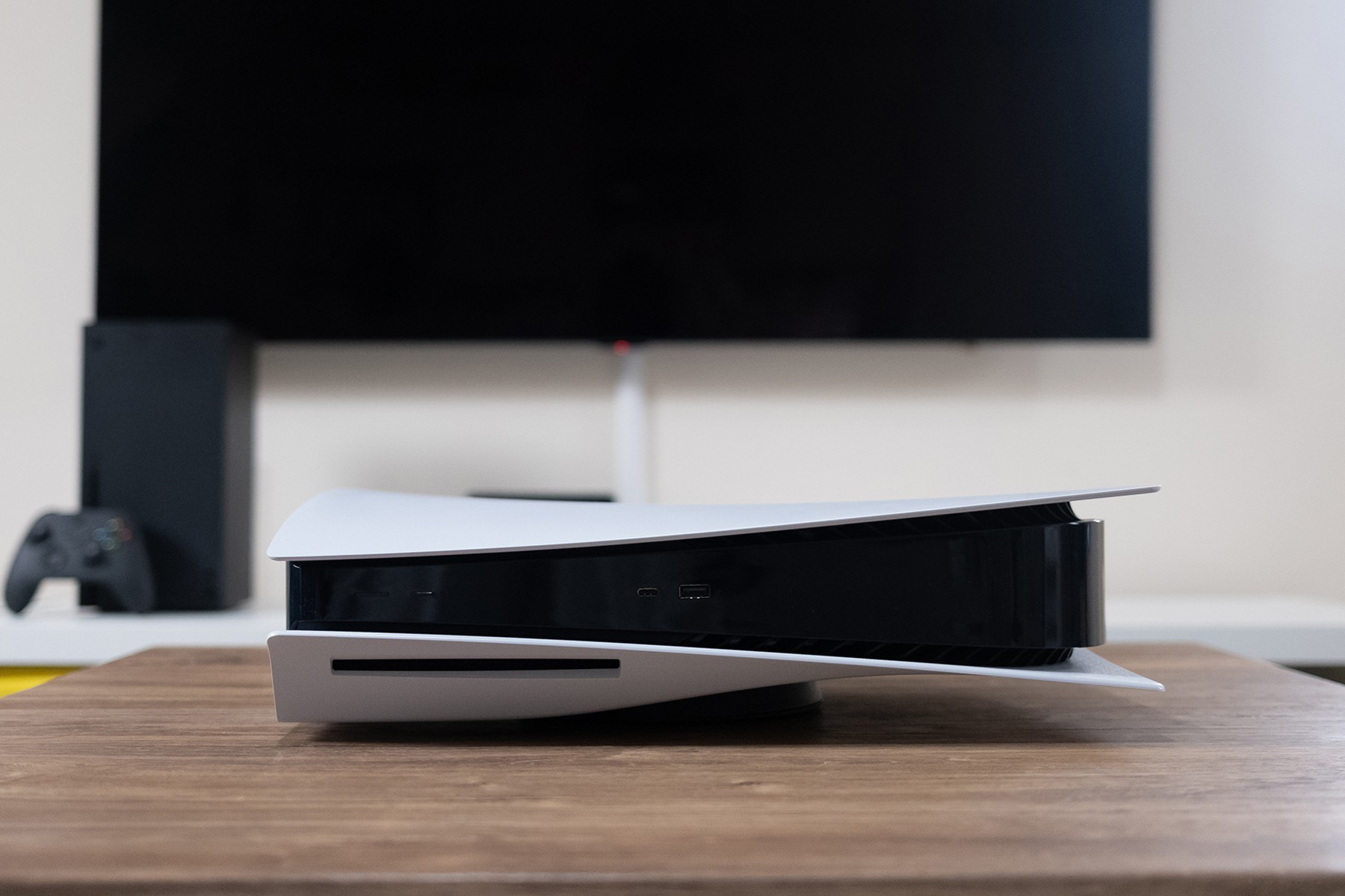 索尼ps5游戏主机的最新渲染图曝光,索尼ps5游戏实测