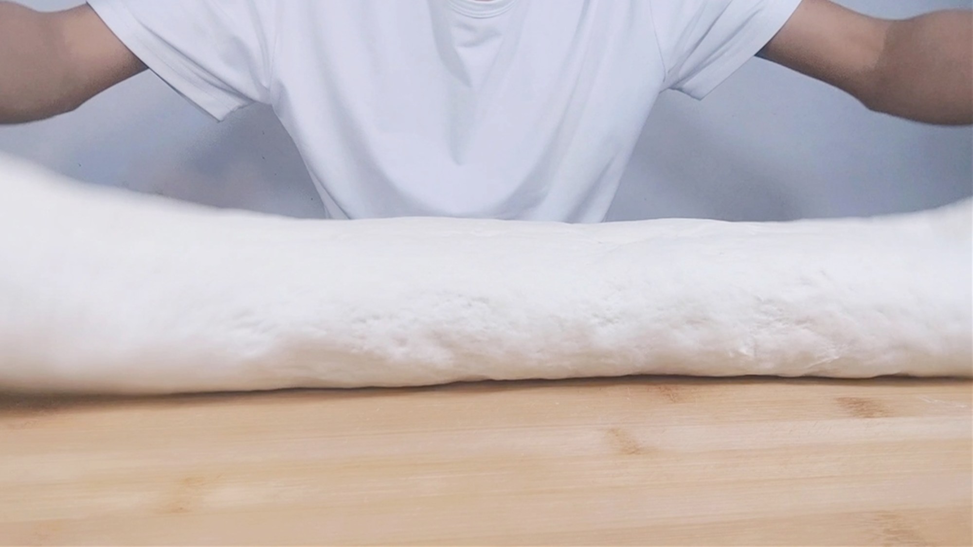 揉面团做饼手法,揉面团正宗做法