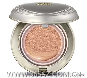 底妆还是有一些小细节要注意一下,忽视问题一定会带来更大的问题