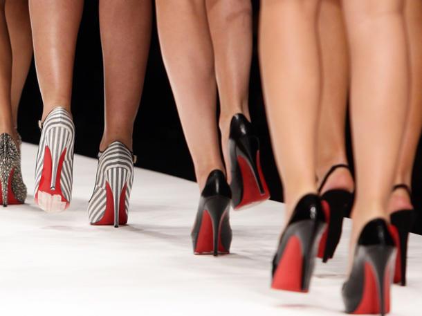 了解各种各样的鞋子,不同鞋子带给穿搭的风格都不一样