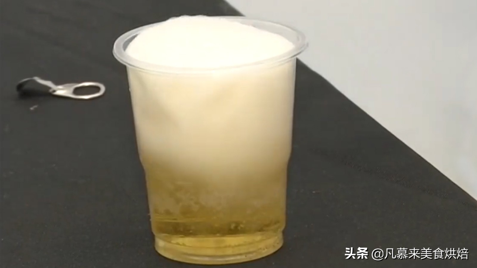 行业内幕大揭秘精酿啤酒,青岛精酿啤酒与工业啤酒的区别