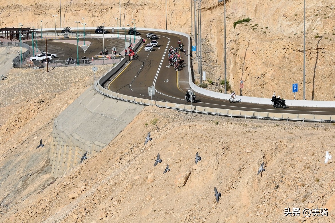 环阿联酋自行车赛波加查,环阿联酋车队