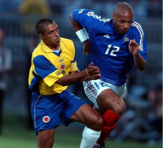 亨利创造了一个赛季不败的纪录,亨利凭何实力多次加冕欧冠冠军