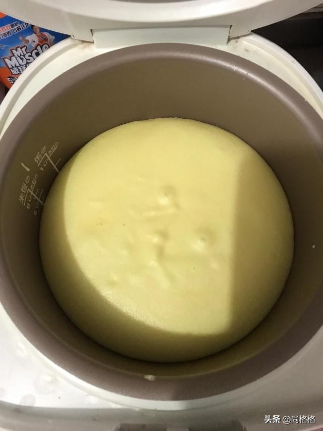 超简单的蛋糕做法电饭煲教程,用电饭煲做蛋糕最简单的方法懒人