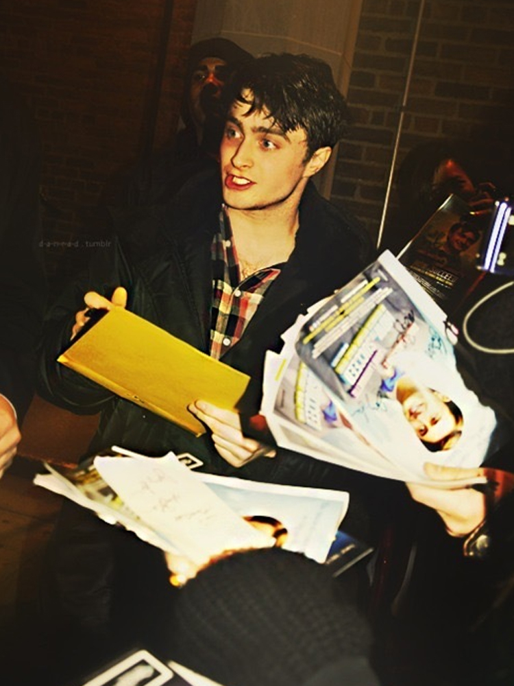 哈利波特三个主角的现状,哈利波特的男主现在怎么样了