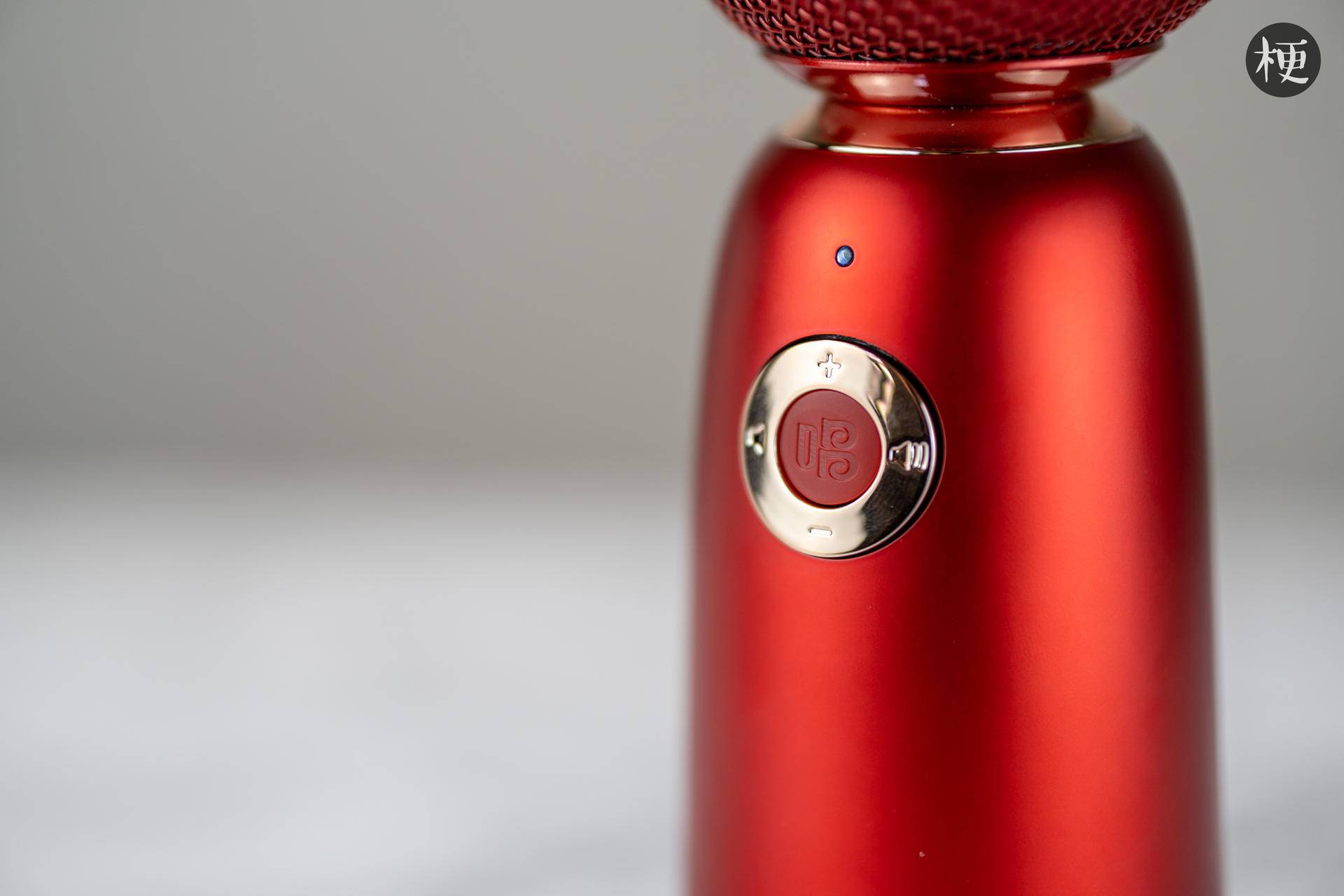 麦克风小巨蛋版本对比,小巨蛋麦克风真的好吗