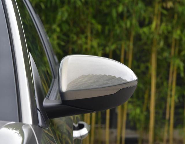 别克新凯越开了5万公里值多少钱,别克凯越算是什么档次的车