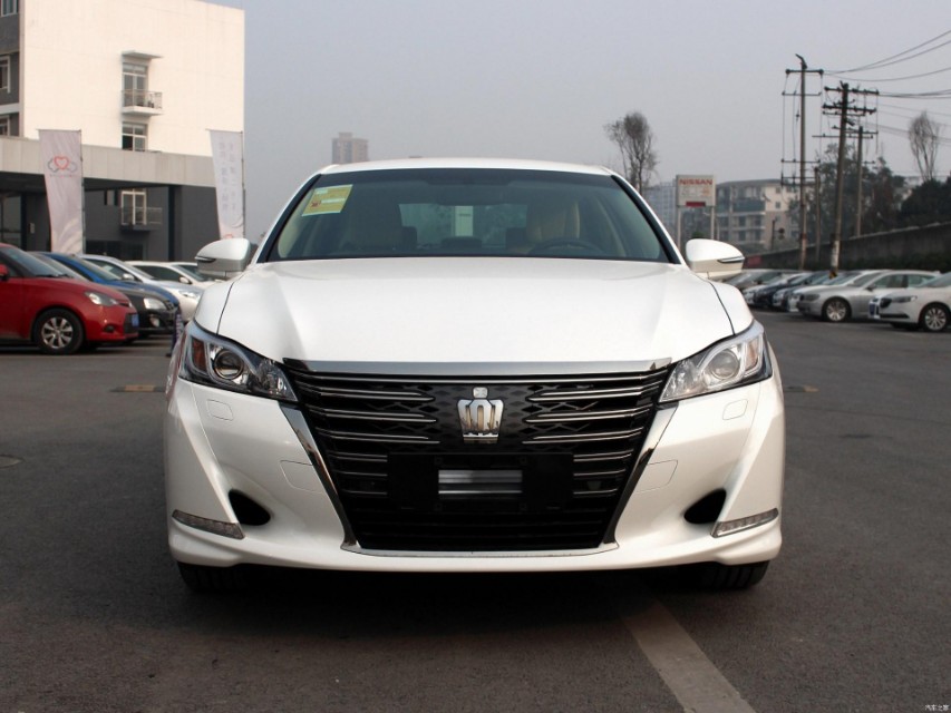 丰田皇冠会降价吗,一汽丰田皇冠怎么从80万降到20万