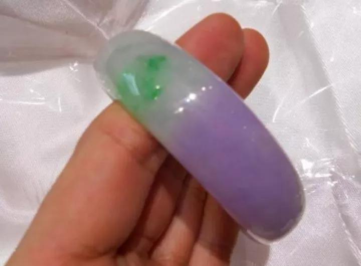 200万缅币捡漏手镯,翡翠手镯捡漏缅甸