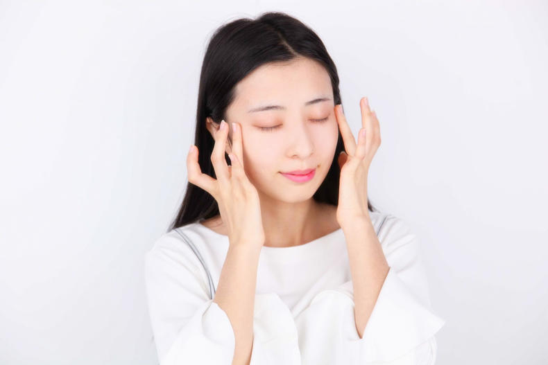 精华液涂在脸上有什么效果,精华液如何涂抹脸上效果最好