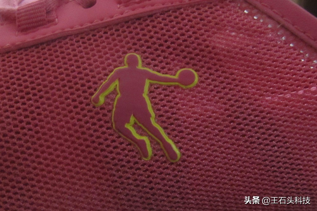 中国乔丹和美国乔丹哪个更好,中国乔丹是假的品牌吗