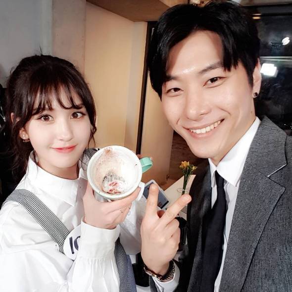 啊啊啊！喝咖啡时，我竟不小心“喝”了一幅名画？！