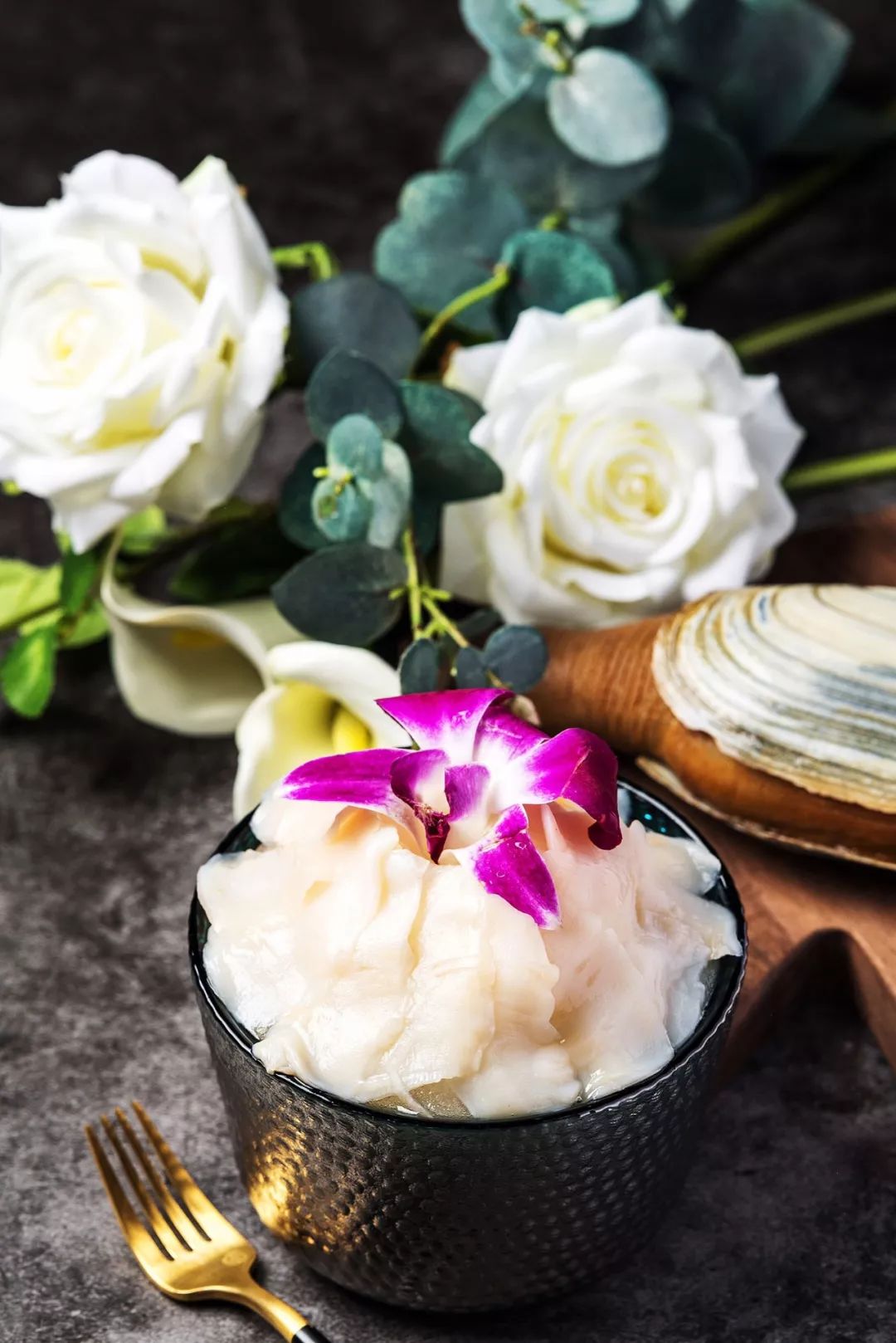 象拔蚌拼鹅肝三文鱼刺身拼盘,象拔蚌三文鱼鹅肝刺身拼盘