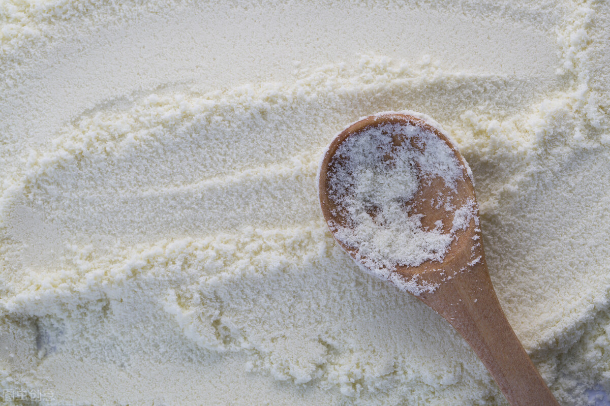 母猫便秘吃什么药好,母猫便秘拉出来血怎么办