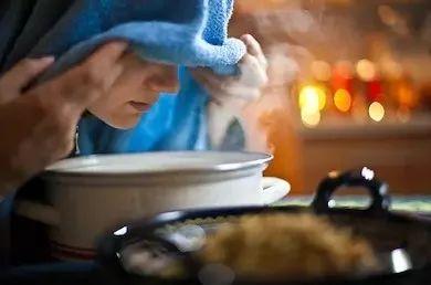 虞美人花精油精华功效和作用,花朵萃取的精油