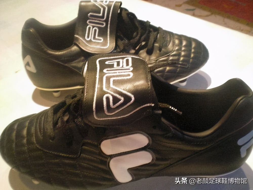 被足球做空的意大利品牌，却给了韩国人和安踏发财的机会