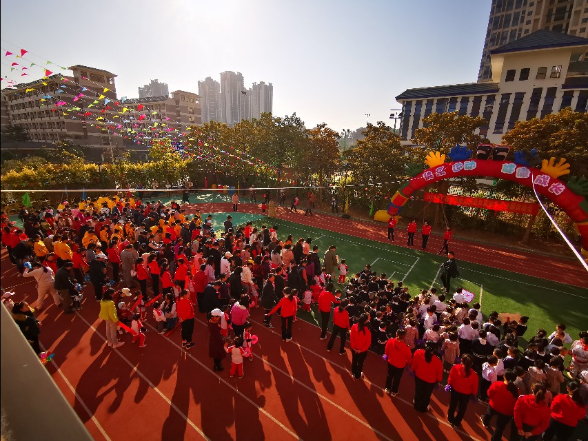 快乐运动幼儿园,快乐运动会幼儿园作品