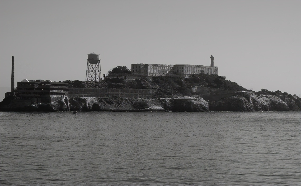 恶魔岛事件：三名罪犯越狱成功，59年依然查不到踪迹