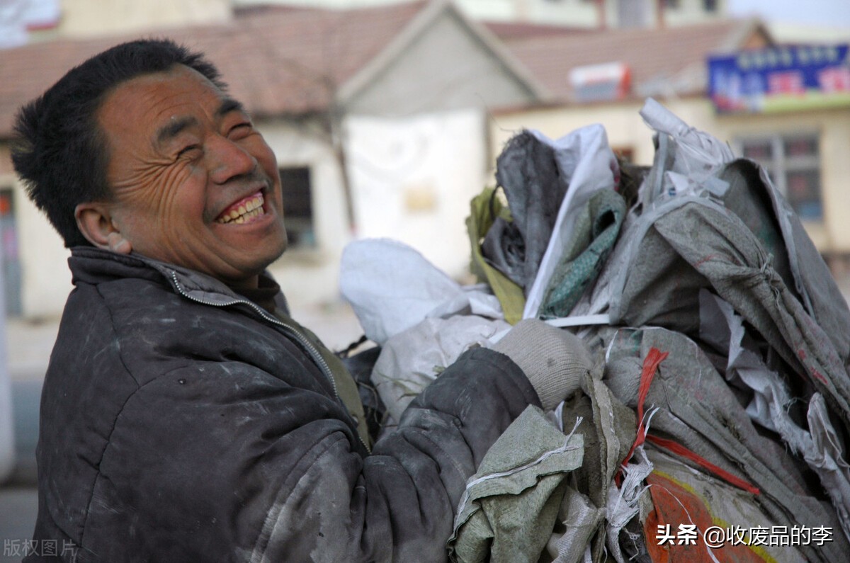 聊一聊小本创业那些事,跟大家聊一下做手机回收赚不赚钱