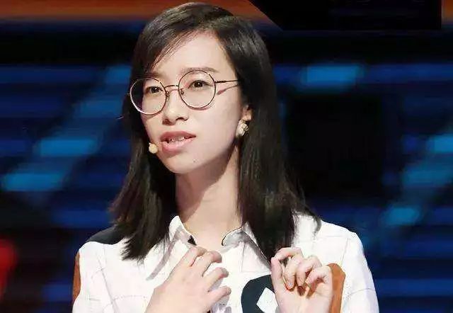 24岁女孩欠款4万,24岁女生负债2万