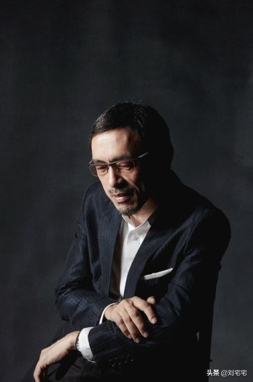 “文二代”马家辉：如何从“文坛梁朝伟”，沦为“贱嘴评论员”？