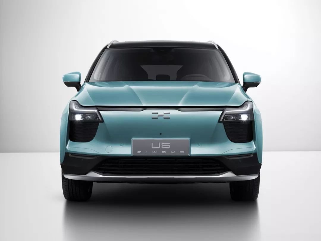 2022款零跑纯电suv,爱驰u5智能电动车