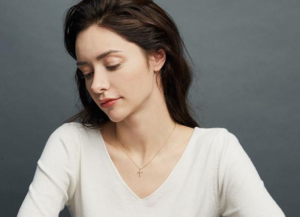 做精致优雅气质女人首饰必备单品,女士必备的三款首饰