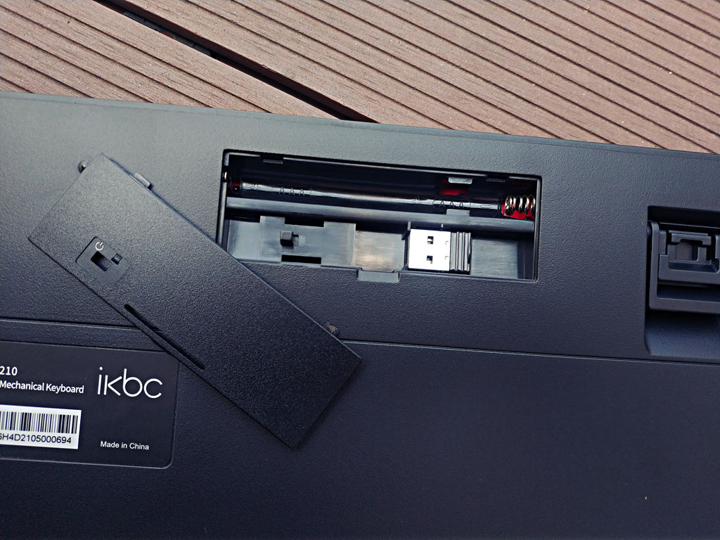 ikbcw210评测,ikbc机械键盘w210颜色