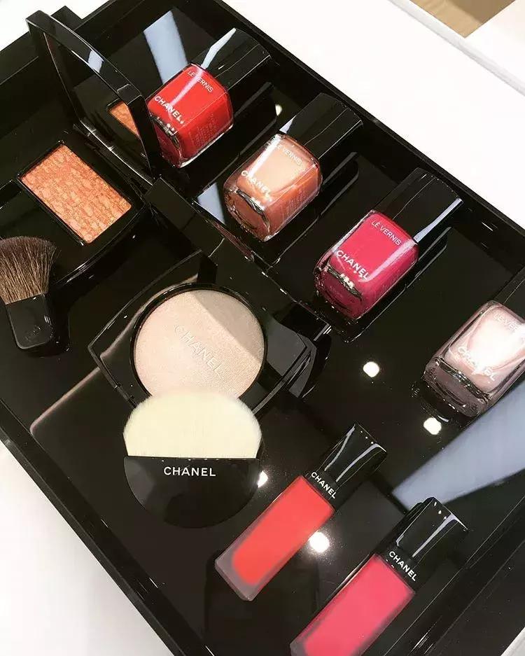 你已经是个成熟的钱包了，知道帮我买19年这些绝美新品了