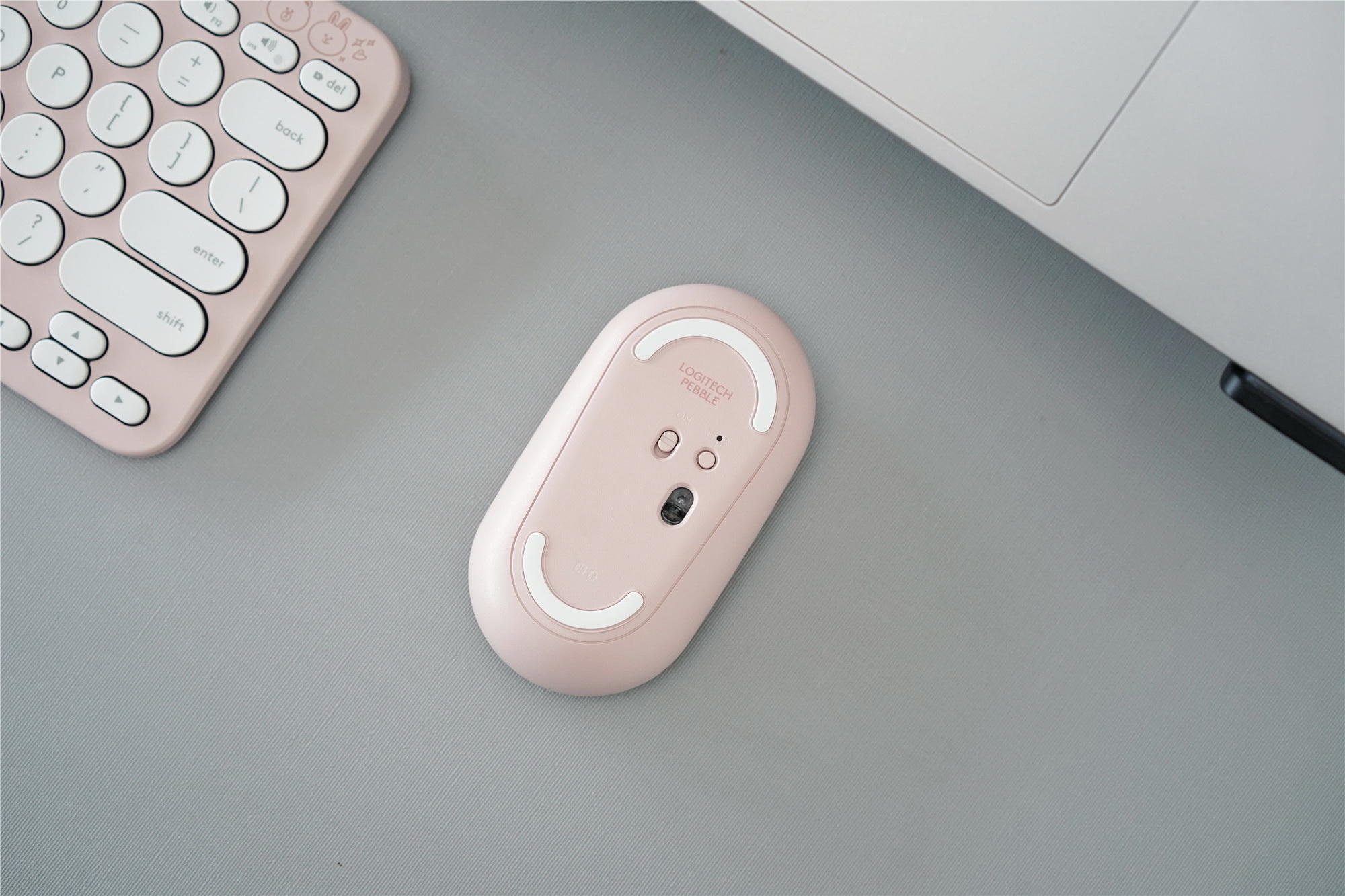 罗技linefriends测评,谁还没年轻活泼漂亮过